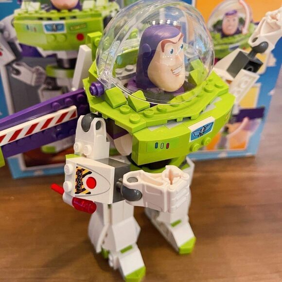 Retired Lego Construct-a-Buzz Set # 7592 - Picture 7 of 11